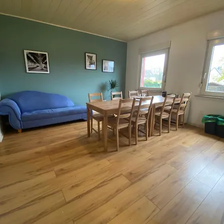 Gemutliches Montuerszimmer Mit Waldblick